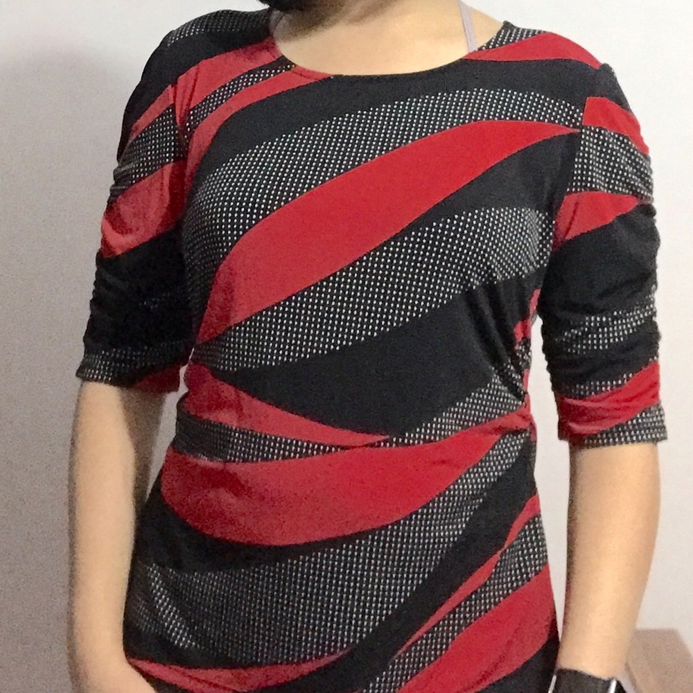Alfani Red and Black Diagonal Stripe Scoop Neck Top
